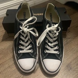 Converse Black Women’s Size 8